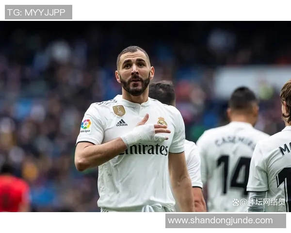 爆笑盘点足坛那些脑洞大开的球星绰号原来比进球更精彩 爆笑盘点足坛那些脑洞大开的球星绰号原来比进球更精彩