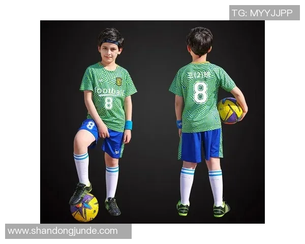 球星足球套装男款价格分析及购买建议 球星足球套装男款价格分析及购买建议