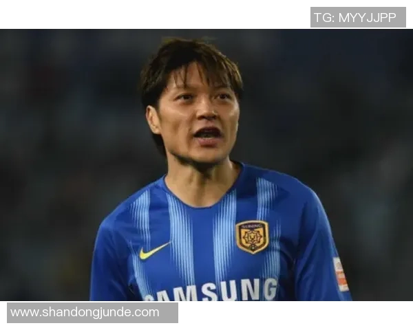 整容男足球星惊人变化曝光 打破外貌偏见挑战体育圈固有印象